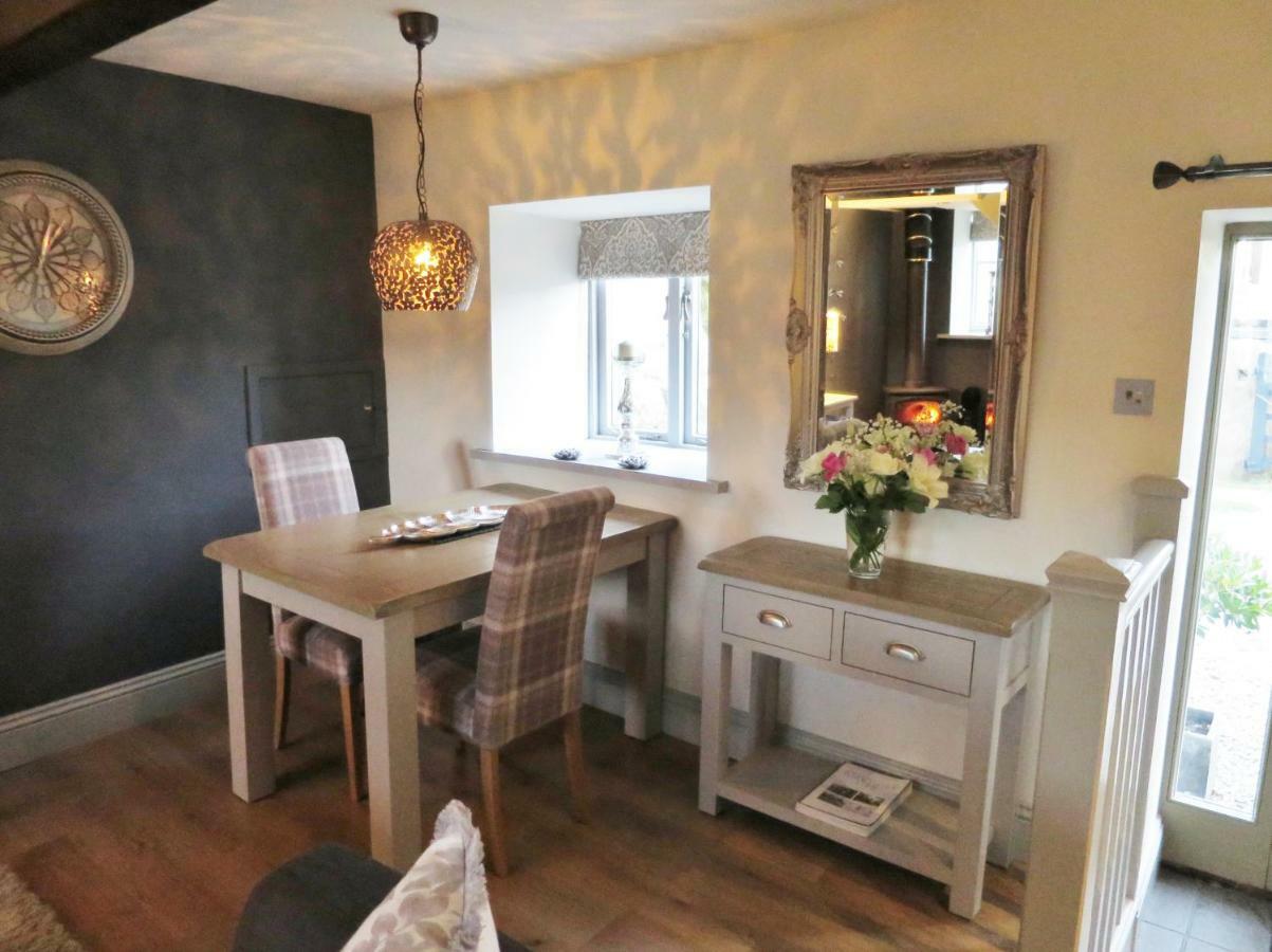 The Courtyard Cottage, Timble Near Harrogate Exteriör bild